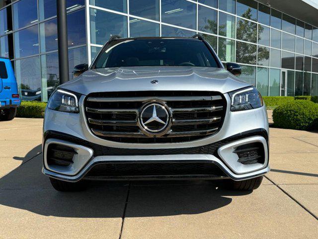 new 2025 Mercedes-Benz GLS 580 car, priced at $124,800