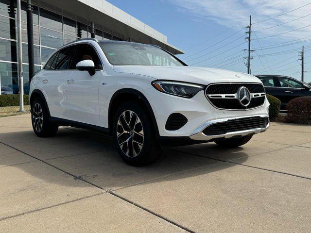 new 2025 Mercedes-Benz GLC 350e car, priced at $66,105