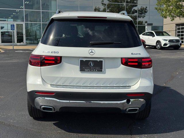 new 2025 Mercedes-Benz GLB 250 car, priced at $52,795