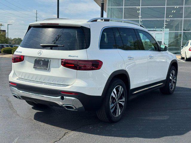 new 2025 Mercedes-Benz GLB 250 car, priced at $52,795