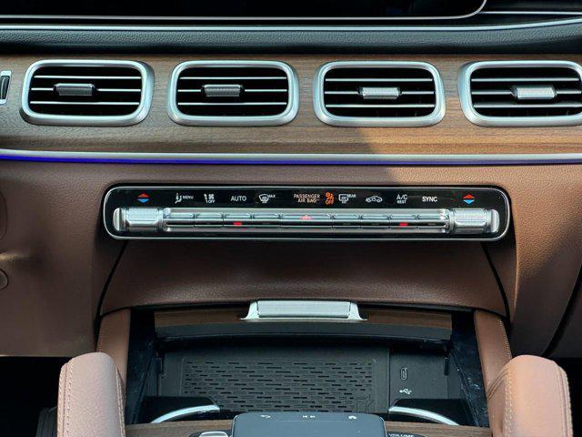 new 2025 Mercedes-Benz GLE 350 car, priced at $77,035