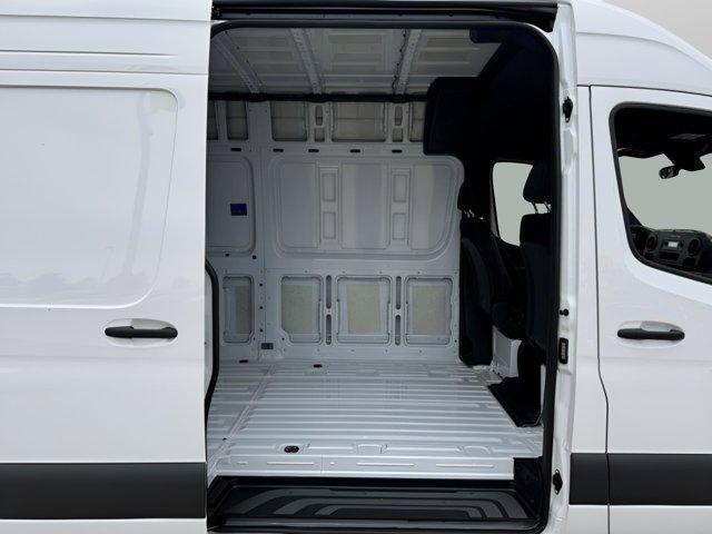 new 2025 Mercedes-Benz Sprinter 2500 car, priced at $68,302