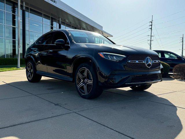 new 2025 Mercedes-Benz GLC 300 car, priced at $68,205
