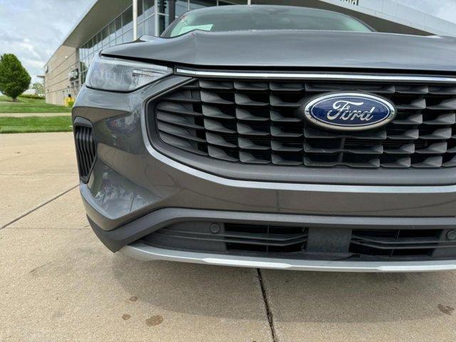 used 2023 Ford Escape car, priced at $25,206
