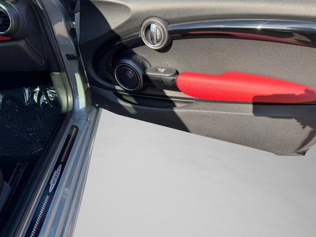 used 2016 MINI Hardtop car, priced at $14,498