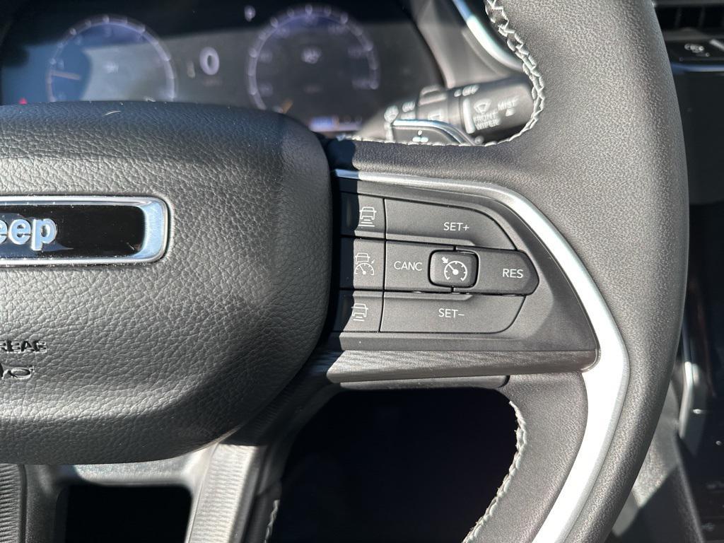 new 2025 Jeep Grand Cherokee L car, priced at $35,409