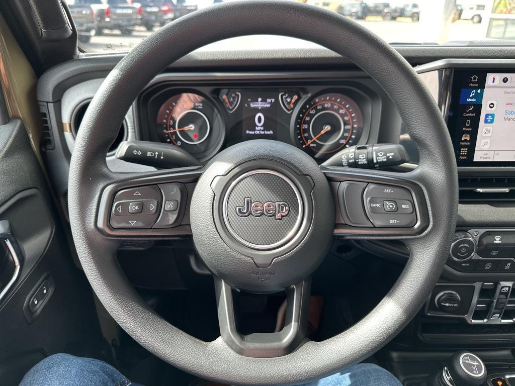 new 2025 Jeep Wrangler car, priced at $37,053