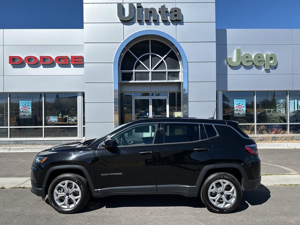 new 2025 Jeep Compass car, priced at $26,080