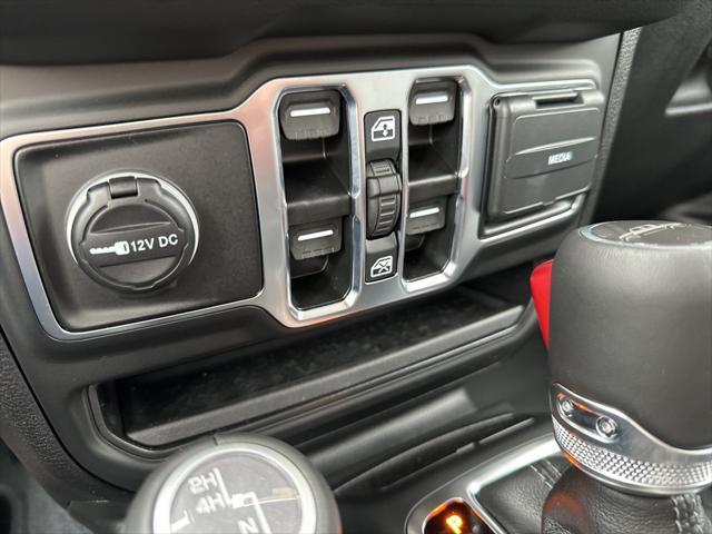 new 2025 Jeep Gladiator car, priced at $45,892