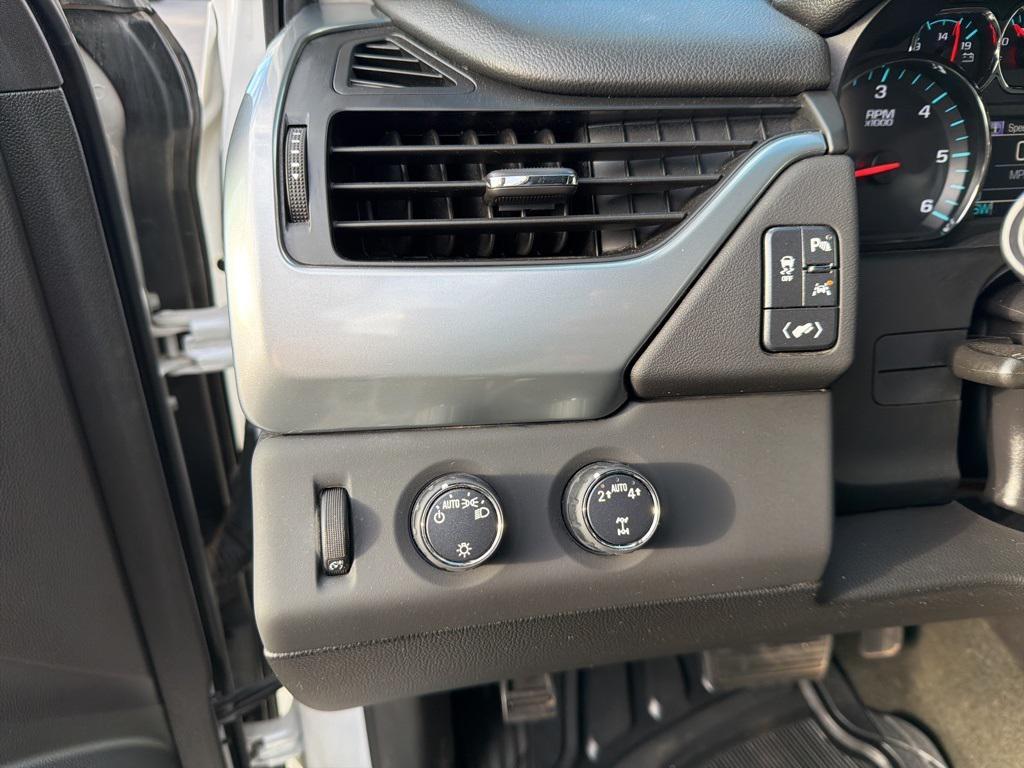 used 2017 Chevrolet Suburban car, priced at $20,318