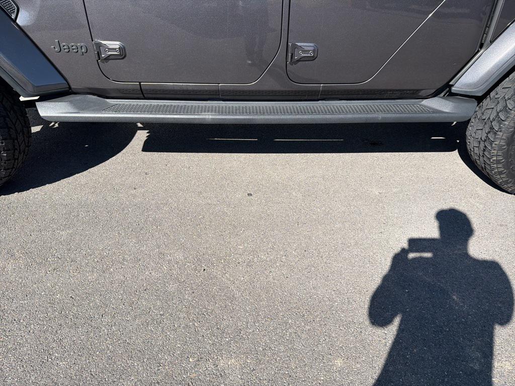 used 2020 Jeep Gladiator car, priced at $32,952