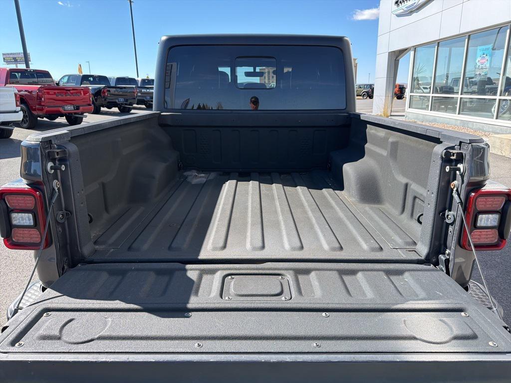 used 2020 Jeep Gladiator car, priced at $32,952