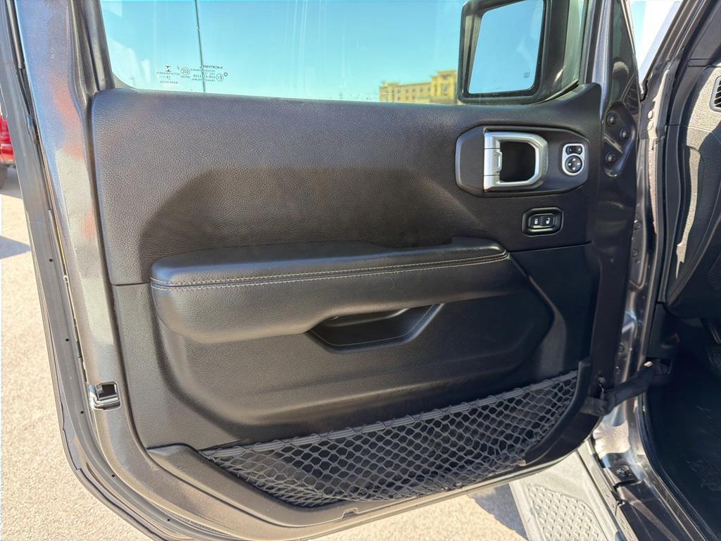 used 2020 Jeep Gladiator car, priced at $32,952