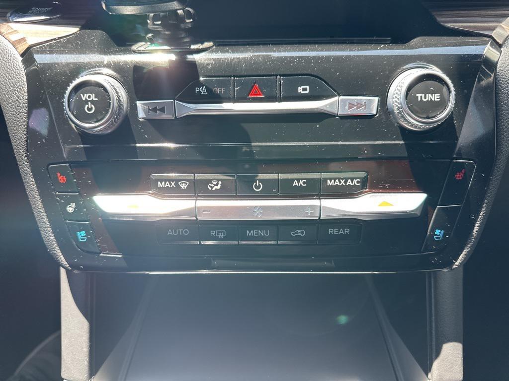 used 2021 Ford Explorer car, priced at $27,496