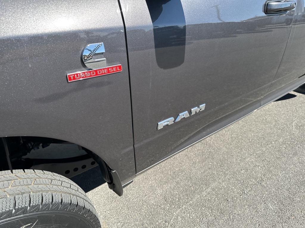 new 2025 Ram 3500 car, priced at $77,559