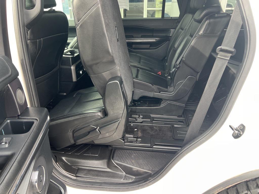 used 2018 Ford Expedition car, priced at $12,999