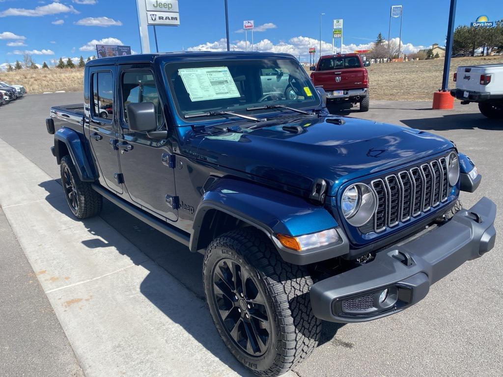 new 2025 Jeep Gladiator car, priced at $40,682