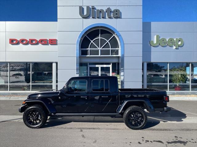 new 2025 Jeep Gladiator car, priced at $39,986