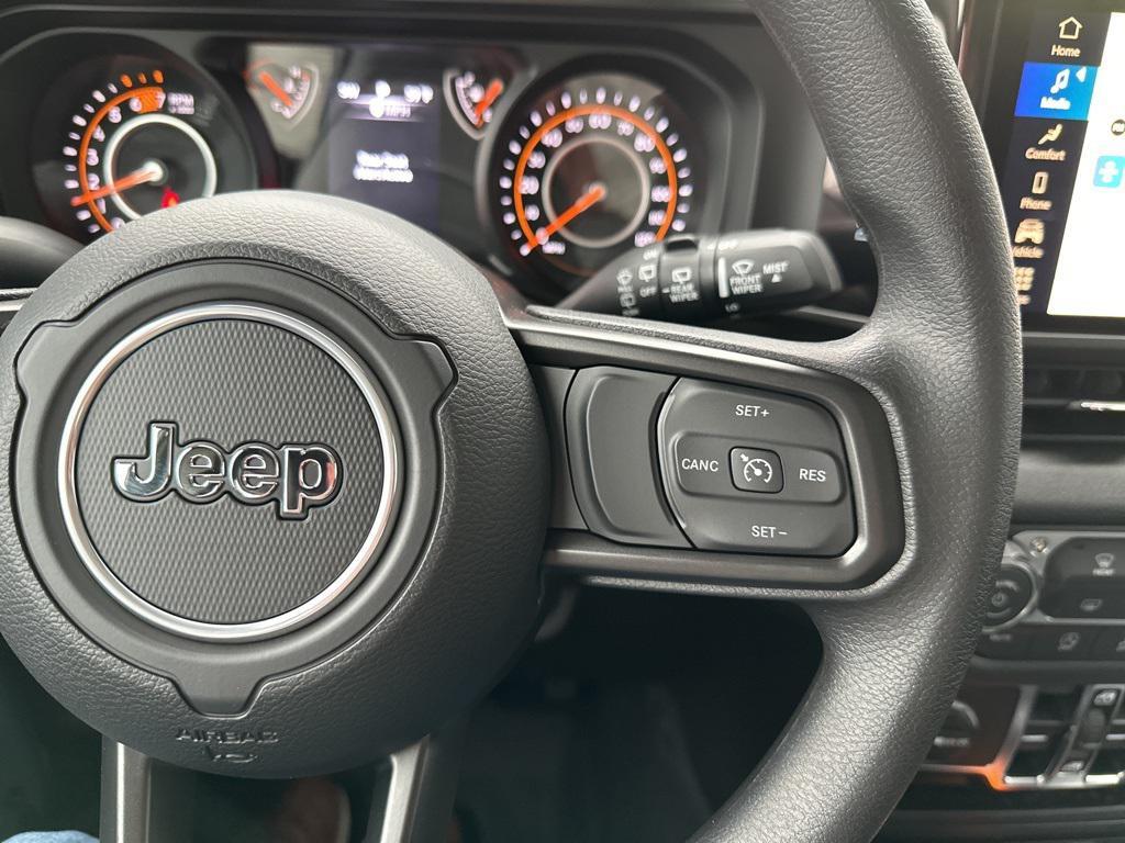 new 2025 Jeep Wrangler car, priced at $36,887