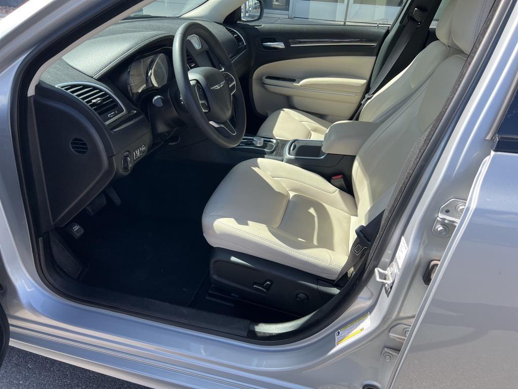used 2022 Chrysler 300 car, priced at $23,999
