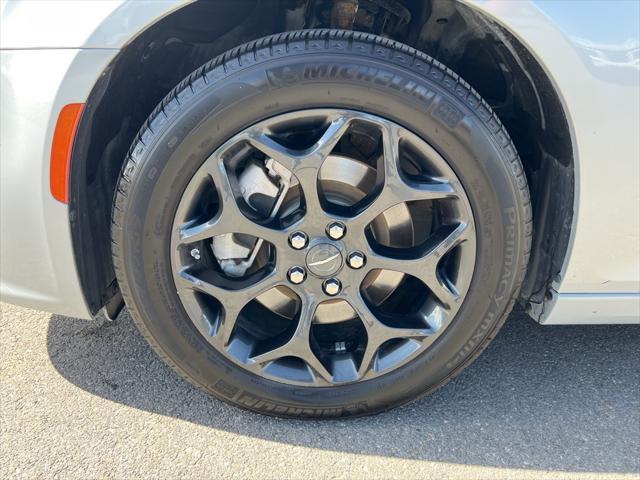 used 2022 Chrysler 300 car, priced at $26,969