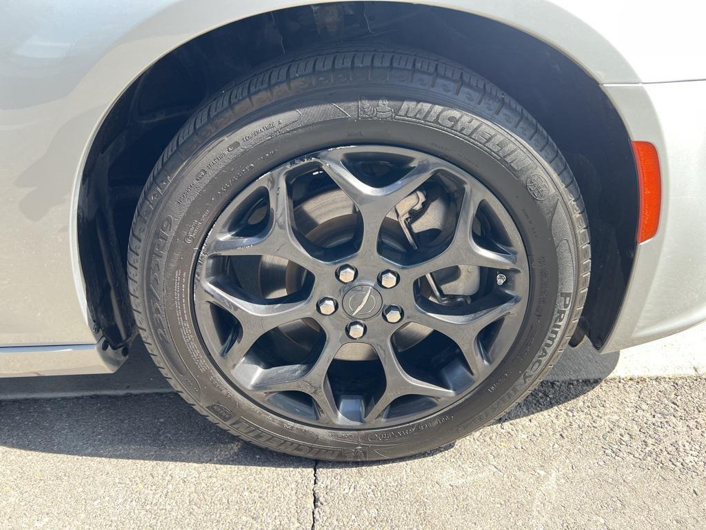 used 2022 Chrysler 300 car, priced at $23,999