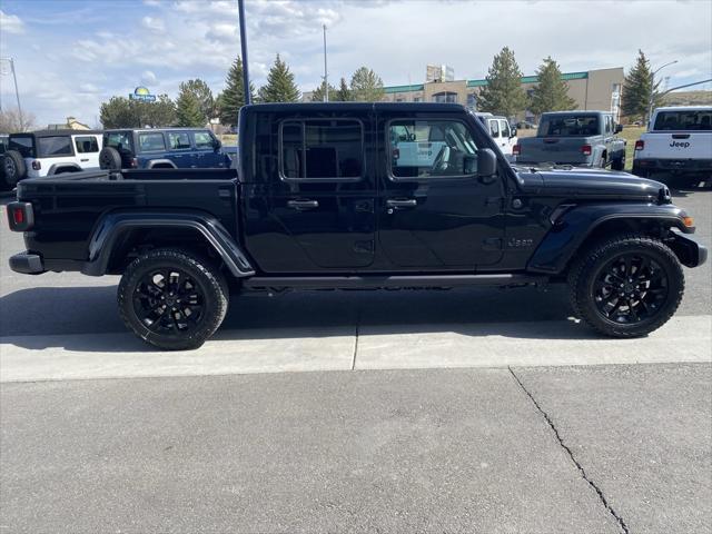 new 2025 Jeep Gladiator car, priced at $40,152