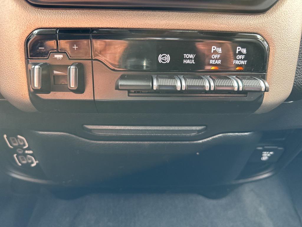 used 2019 Ram 2500 car, priced at $52,159