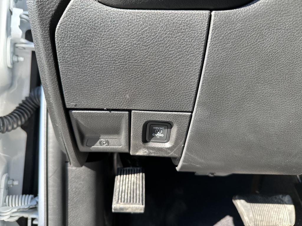 new 2025 Ram 3500 car, priced at $95,861