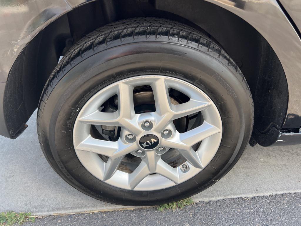 used 2021 Kia Soul car, priced at $14,129