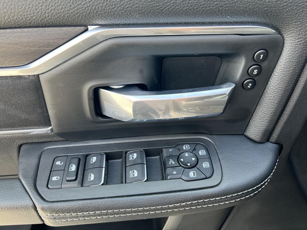 new 2025 Ram 3500 car, priced at $79,086