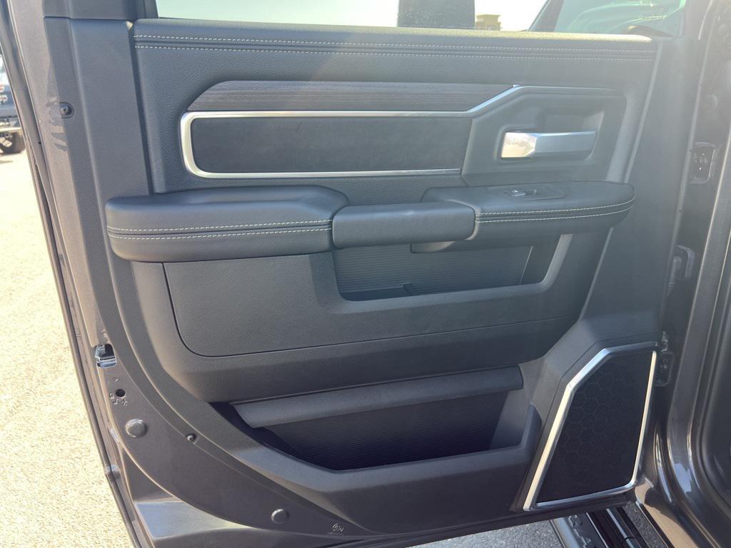new 2025 Ram 3500 car, priced at $81,465