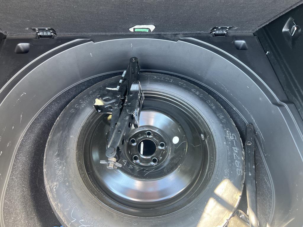 used 2018 Jeep Cherokee car, priced at $13,800