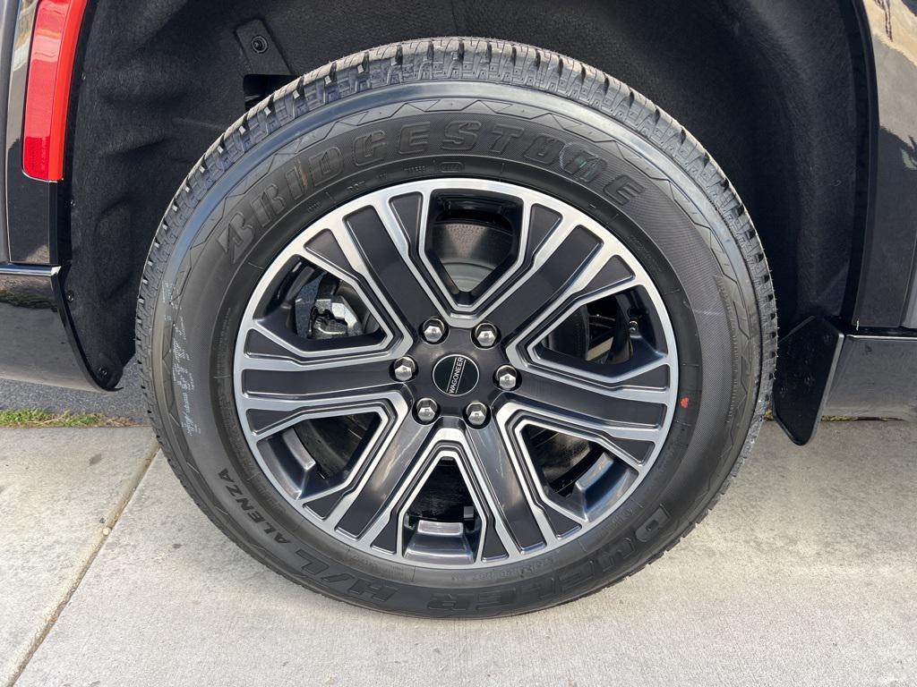 new 2025 Jeep Wagoneer L car, priced at $63,758