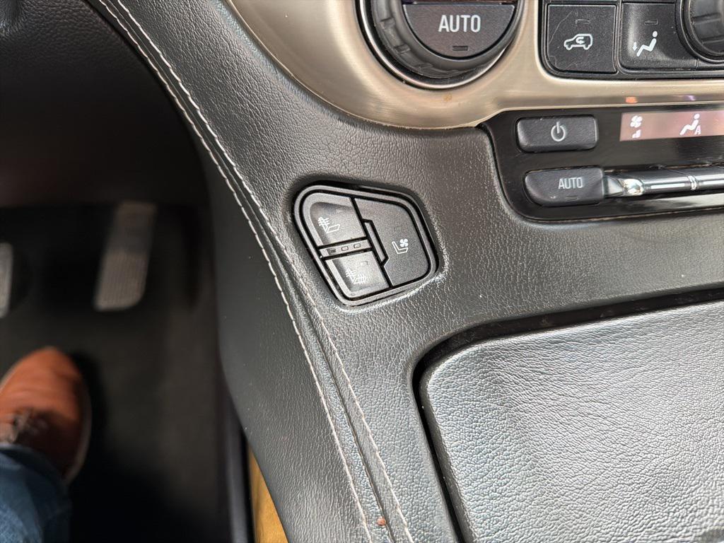 used 2017 GMC Yukon car, priced at $21,439