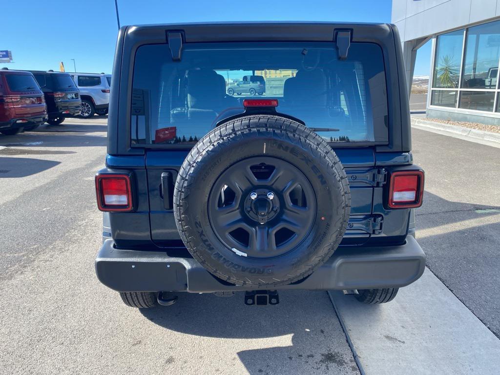 new 2025 Jeep Wrangler car, priced at $37,787