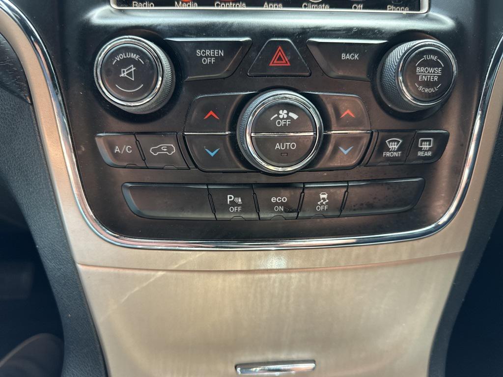 used 2015 Jeep Grand Cherokee car, priced at $14,495