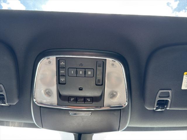 used 2015 Jeep Grand Cherokee car, priced at $16,199