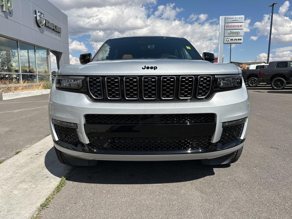 new 2025 Jeep Grand Cherokee L car, priced at $61,352
