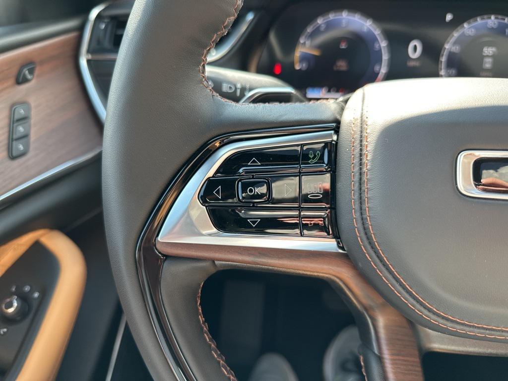 new 2025 Jeep Grand Cherokee L car, priced at $61,352