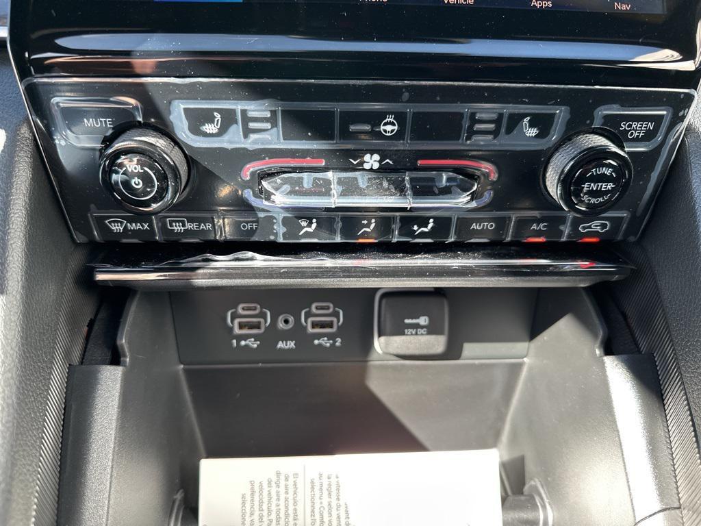 new 2025 Jeep Grand Cherokee L car, priced at $43,042