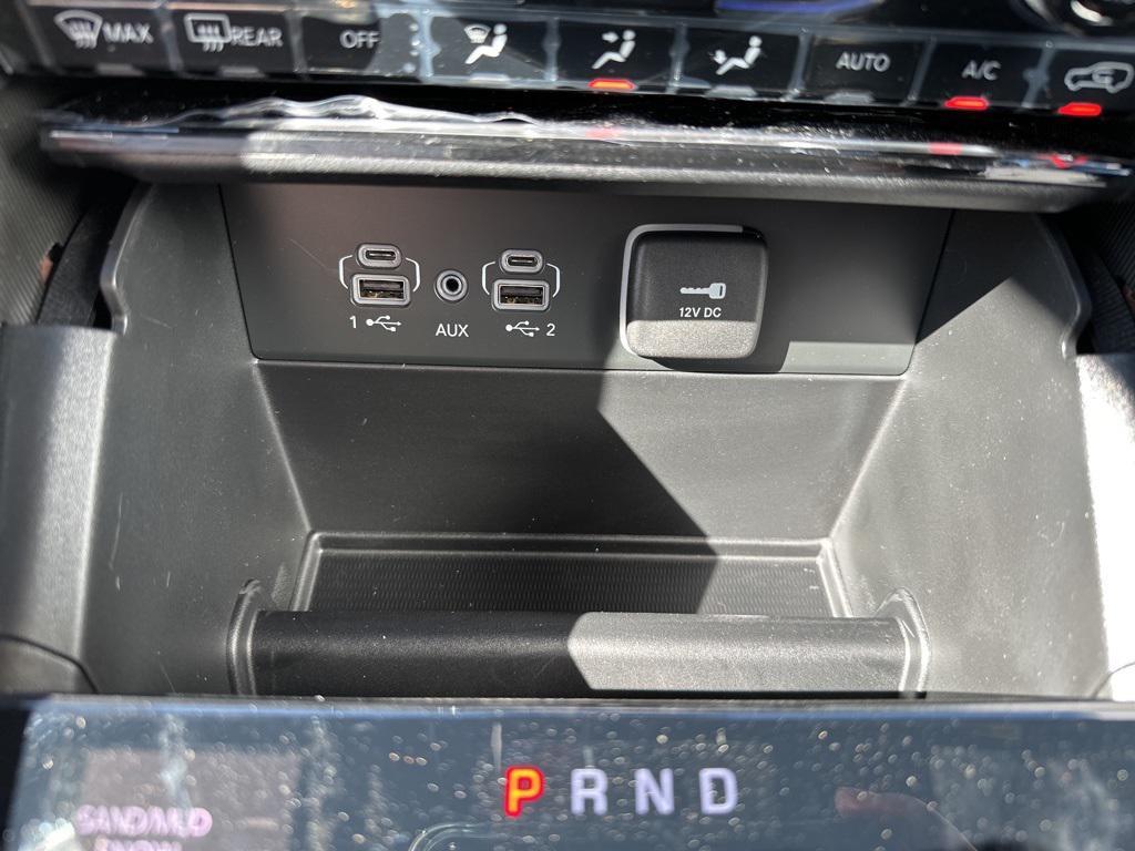 new 2025 Jeep Grand Cherokee L car, priced at $43,042
