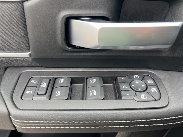 new 2025 Ram 3500 car, priced at $72,358