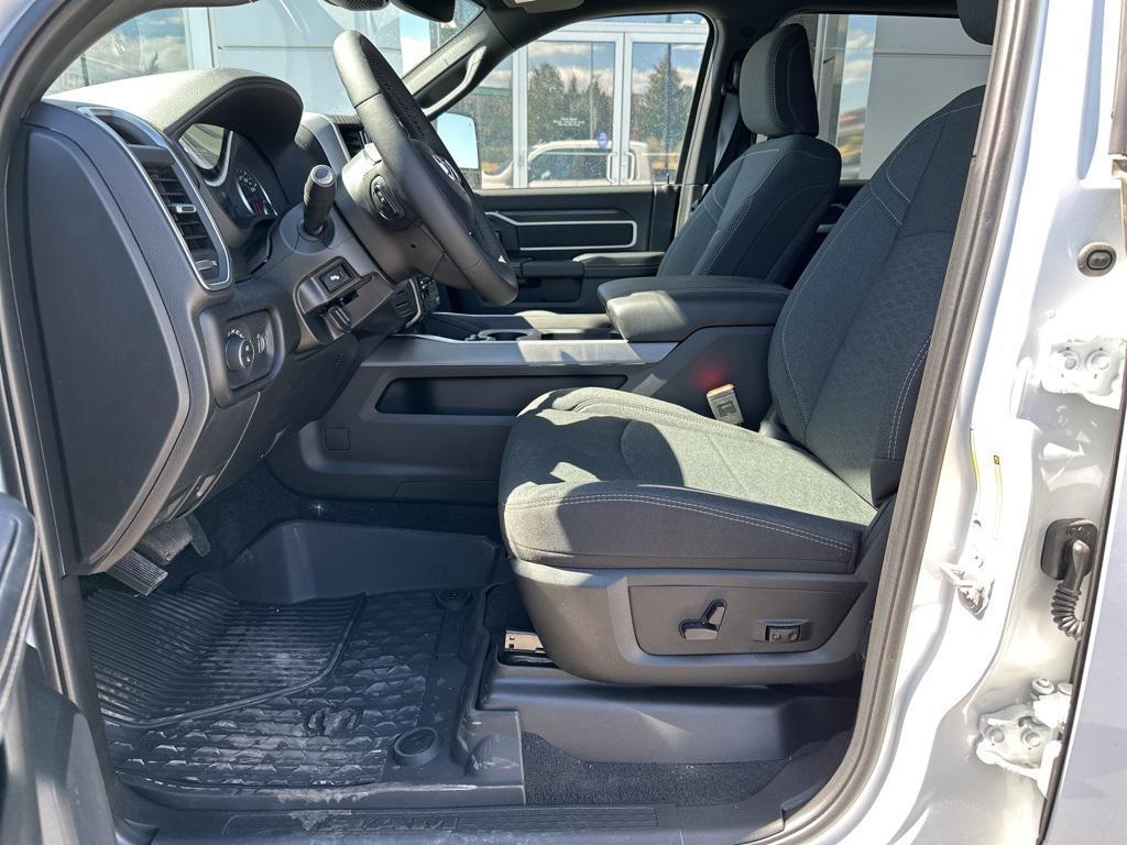 new 2025 Ram 2500 car, priced at $61,321