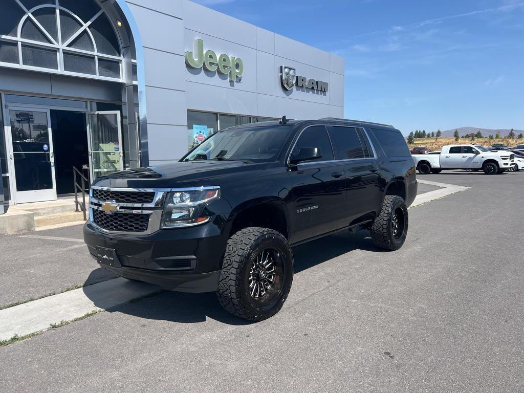 used 2019 Chevrolet Suburban car, priced at $31,040