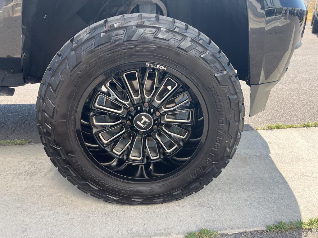used 2019 Chevrolet Suburban car, priced at $31,040