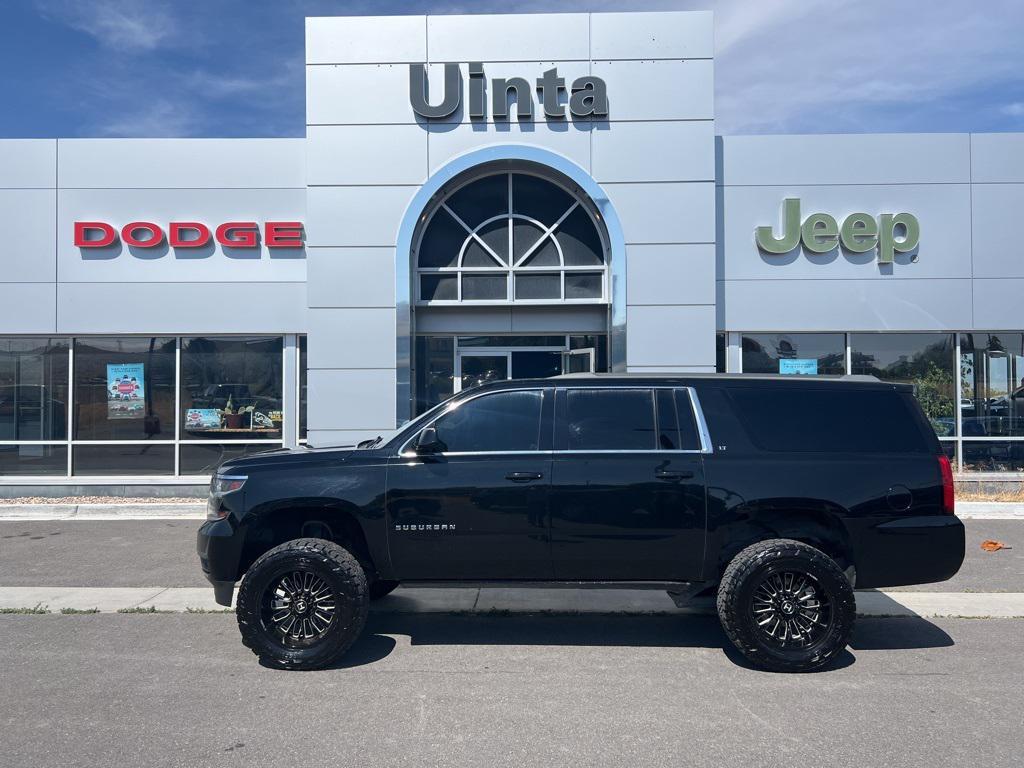 used 2019 Chevrolet Suburban car, priced at $31,040
