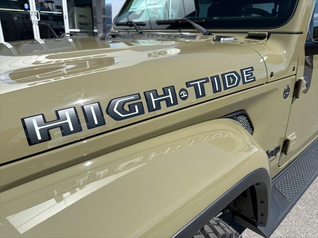 new 2025 Jeep Gladiator car, priced at $45,867
