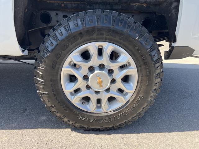 used 2017 Chevrolet Silverado 2500 car, priced at $32,136
