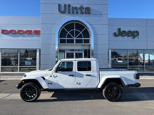 new 2025 Jeep Gladiator car, priced at $40,600